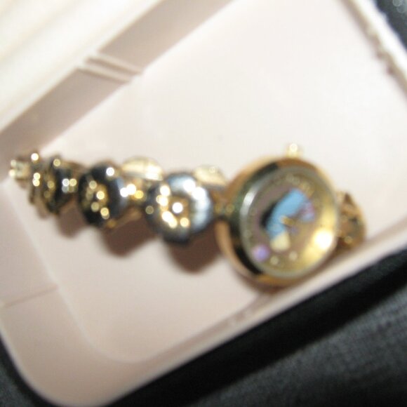 Very Rare Vintage Eeyore Floral Bracelet Watch - Picture 9 of 10